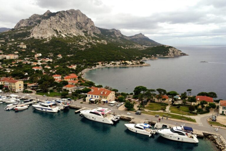 Corse-Sardaigne : seulement 12 km à traverser en ferry en 1 heure