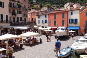9 Villes italiennes pas chères en bord de mer pour des vacances idéales