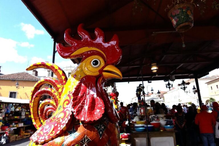 Coq de Barcelos : symbole portugais, légende et artisanat céramique