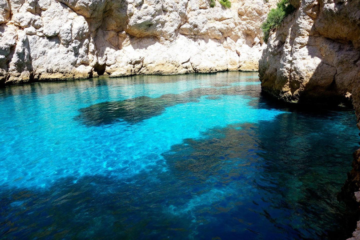 Calanque de la Vesse : accès, activités et conseils pratiques