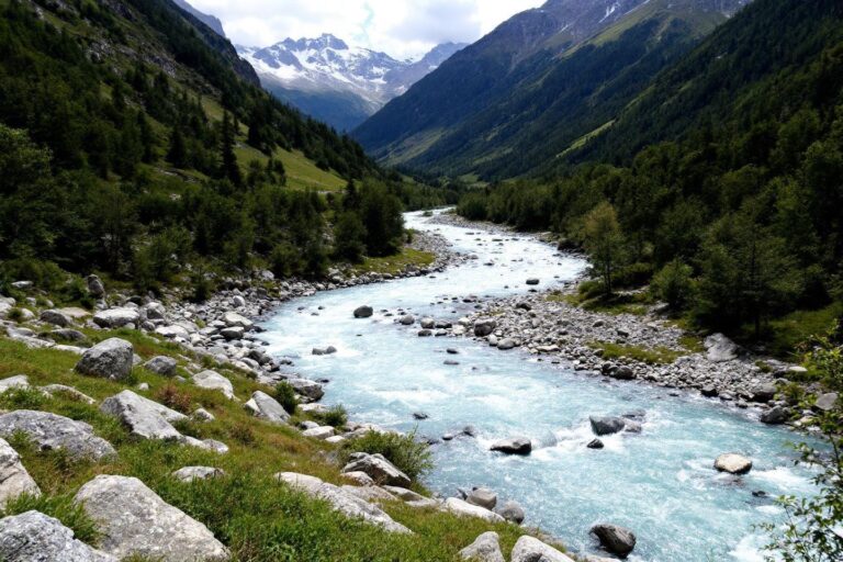 Comment visiter Lumi I Shales : guide complet pour les Alpes albanaises